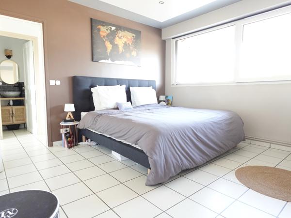 Appartement 5 pièces - 141 m² Bien prestige