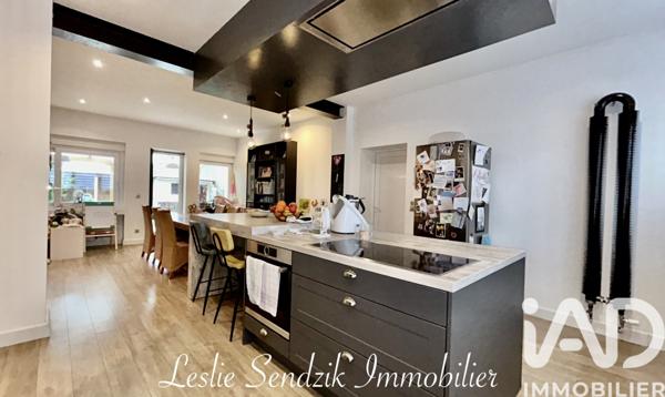 Maison à vendre 7 pièces 205 m² Montois-la-Montagne