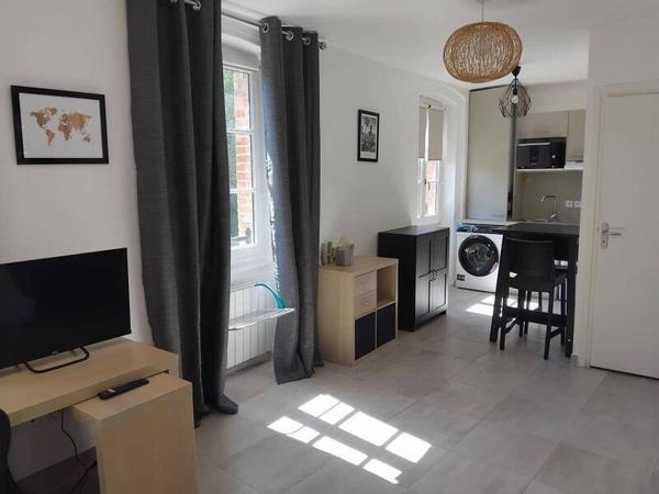 Appartement 1 pièce                                        - 69005 Lyon 5e  Arrondissement Réf : 5715