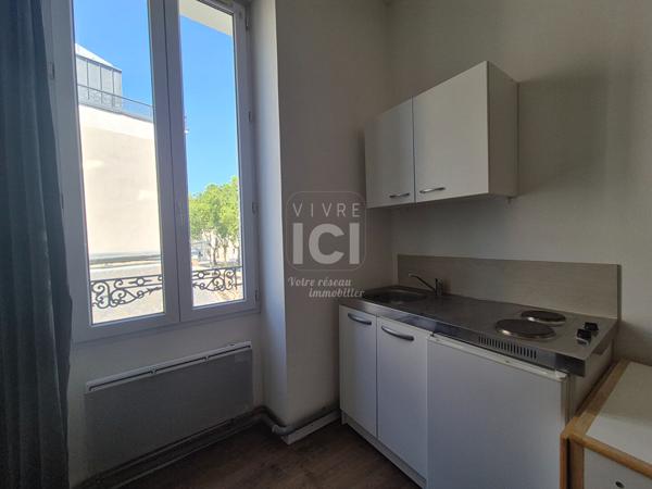 STUDIO Angers 1 pièce(s) 13.6 m2