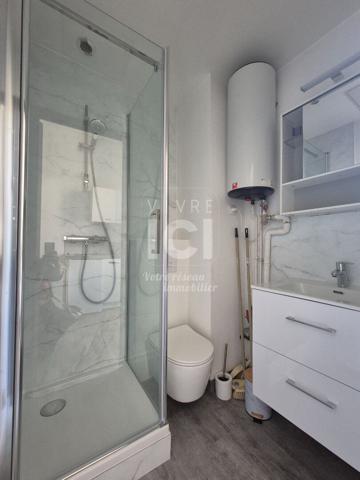 STUDIO Angers 1 pièce(s) 13.6 m2