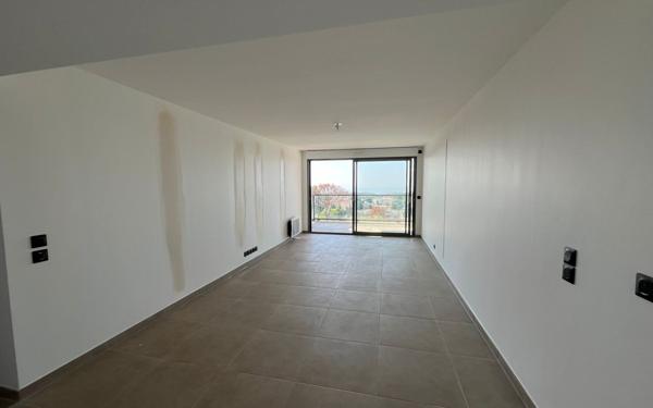 Appartement à vendre    3 pièces • 61,10 m2 Vence