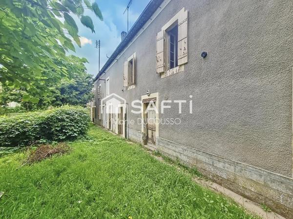 Maison à rénover - Proche commerces - au calme
