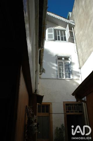 Maison à vendre 11 pièces 260 m² Bagnères-de-Bigorre