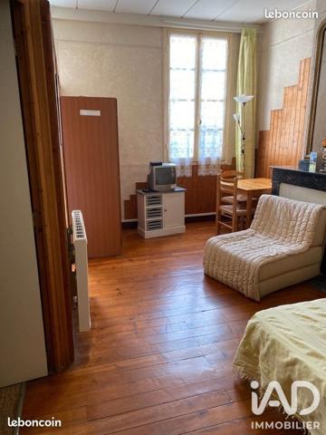 Maison à vendre 11 pièces 260 m² Bagnères-de-Bigorre