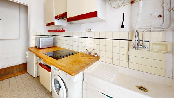 Appartement Paris 2 pièces d'environ 38 m2 A RENOVER