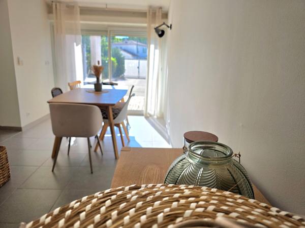 Maison moderne T3 de 70 m² avec jardin – 3 stationnements privés