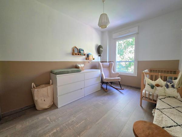 Maison moderne T3 de 70 m² avec jardin – 3 stationnements privés