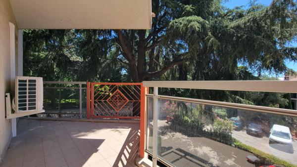 A vendre /Appartement Nice 06200/ 2 pièce(s)/PARKING en sus  /BAS LANTERNE