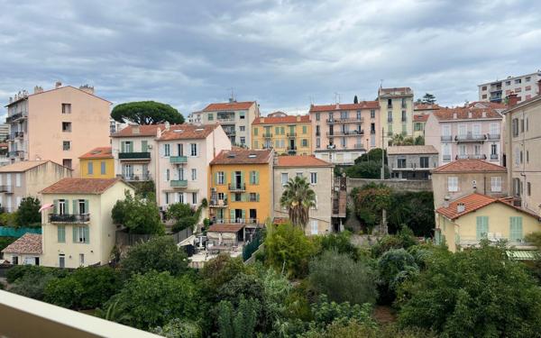 Appartement à vendre    2 pièces • 41,71 m2 Cannes