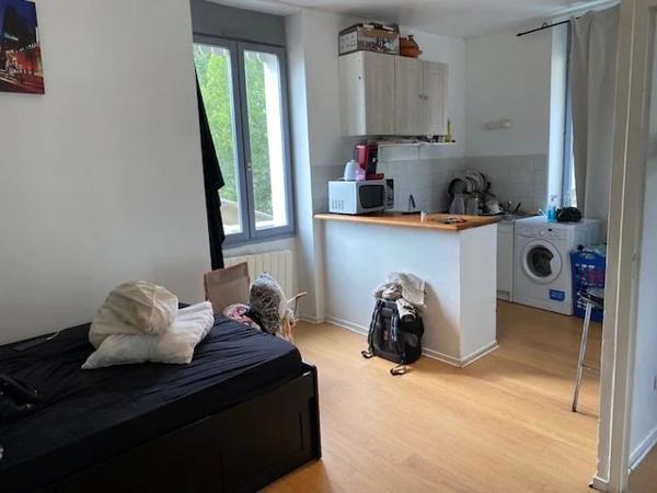 Immeuble à vendre à Vienne (38200)