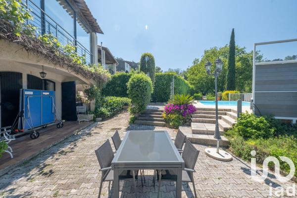 Maison à vendre 5 pièces 166 m² Mandelieu-la-Napoule