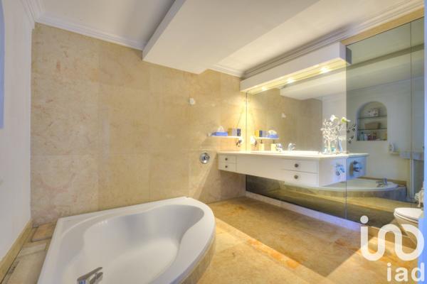 Maison à vendre 5 pièces 166 m² Mandelieu-la-Napoule