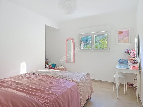 RARE ! APPARTEMENT AVEC PISCINE ET TERRAIN 440 m² SECTEUR CALME