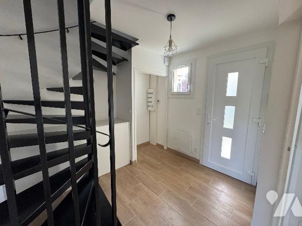 Pavillon de type 4 à vendre à Saint-Parres-aux--Tertres