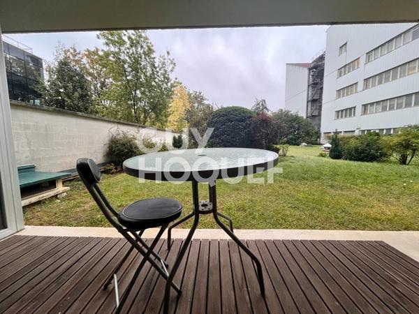 STUDIO - VENDU LOUÉ - BAIL MEUBLÉ