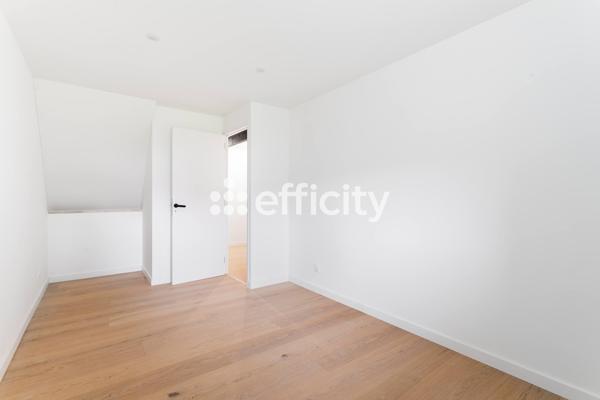 Loft 5 pièces - 140 m²