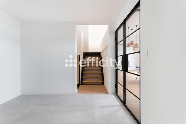 Loft 5 pièces - 140 m²