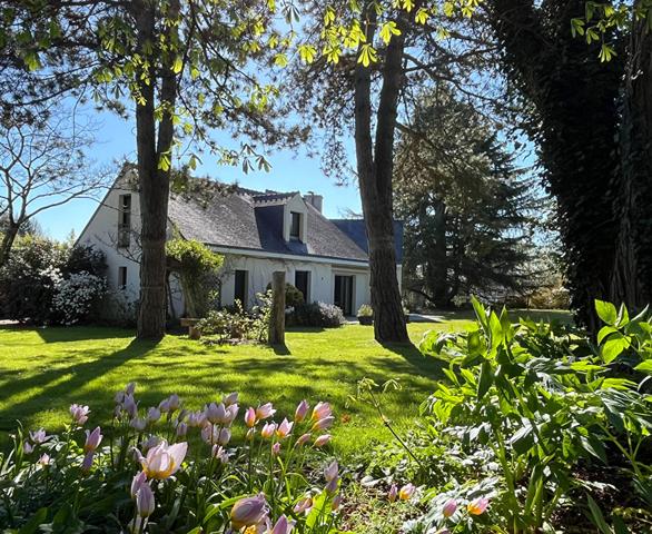 Biens de prestige à vendre La Chapelle Sur Erdre : 695 000 € - AJP Immobilier Nantes Nord
