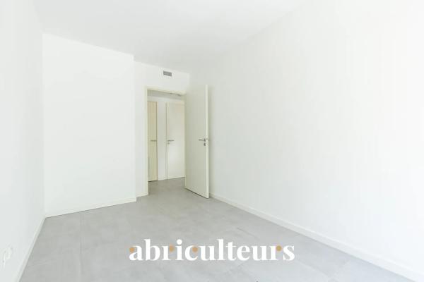 ROUSSET T3 récent 63 m² avec terrasse, box et DPE A
