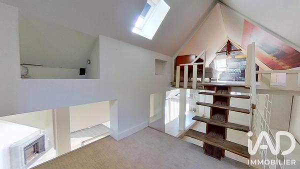 Maison à vendre 13 pièces 305 m² Saint-Martin-Valmeroux