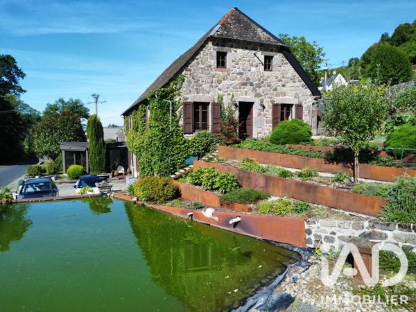 Maison à vendre 13 pièces 305 m² Saint-Martin-Valmeroux