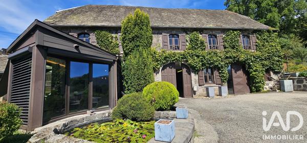 Maison à vendre 13 pièces 305 m² Saint-Martin-Valmeroux