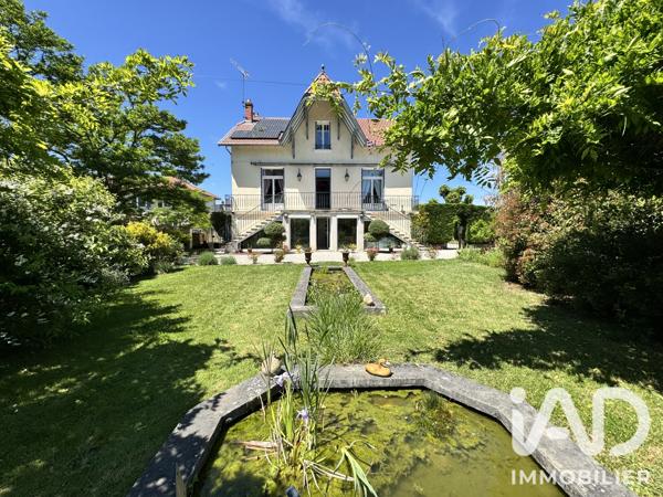 Maison à vendre 8 pièces 280 m² Balbigny