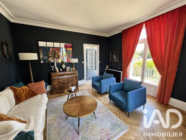 Maison à vendre 8 pièces 280 m² Balbigny