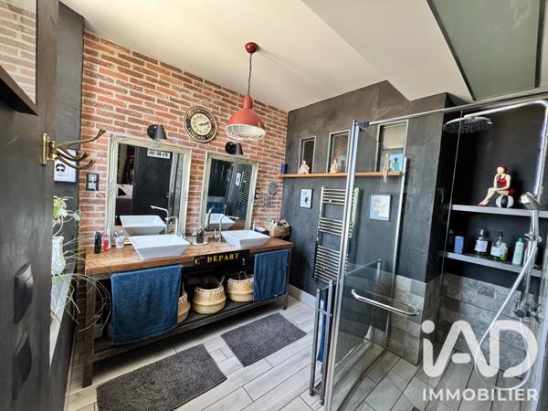 Maison à vendre 8 pièces 280 m² Balbigny