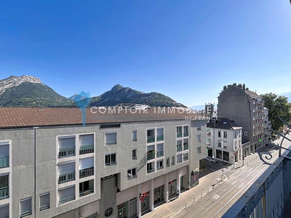 Appartement 2 pièce(s) 1 chambre(s) 48 m²