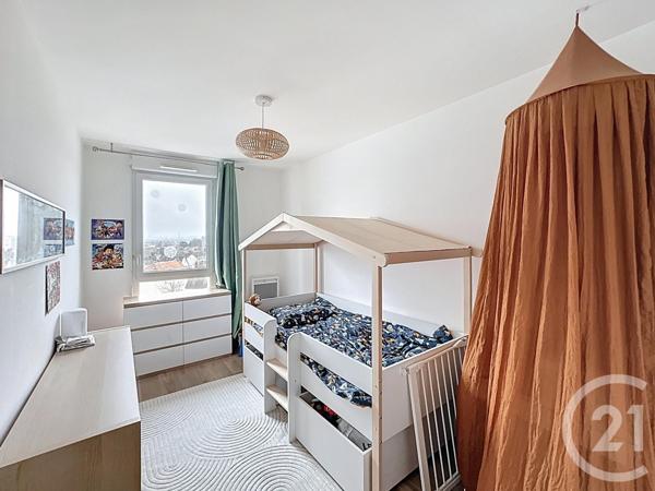 Appartement F3 à vendre  3 pièces - 62,70 m2 DAMMARIE LES LYS - 77