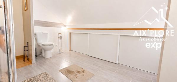 Appartement de type 4 duplex dans résidence avec piscine
