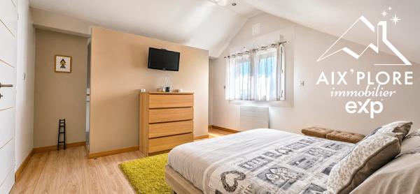 Appartement de type 4 duplex dans résidence avec piscine