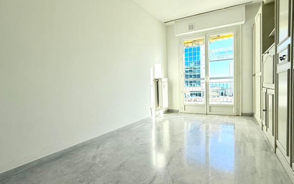 Appartement à vendre    4 pièces • 115,75 m2 Nice