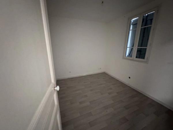 1.bail commercial+ 1 maisons – ENTREPOT SUR 2 niveaux Production d’agrumes – Fort rendement