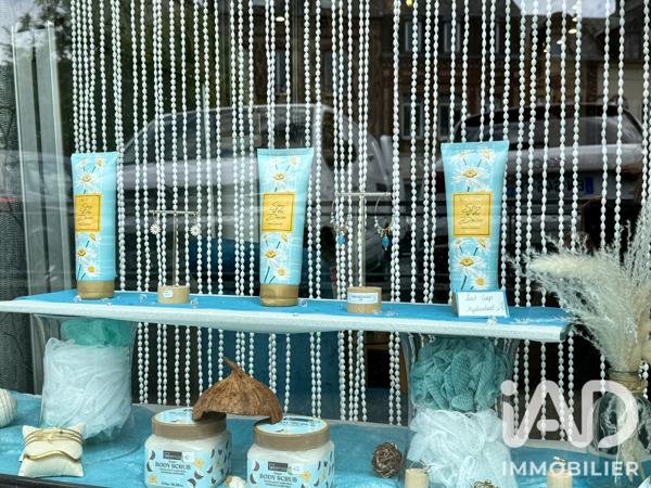 Boutique/Local commercial à vendre 53 m² Brionne