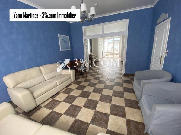 Maison
                                                                                                                                                                                                                                                                                                                        4 pièce(s)                                                                                                                                                                                                          3 chambre(s)                                                                                                                                                                                                          125  m²