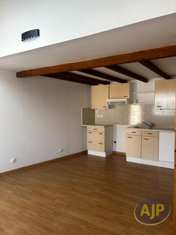 Appartement à louer Savenay : 2 pièces, 46m² avec 1 chambre(s) à 810€ - AJP Immobilier Savenay