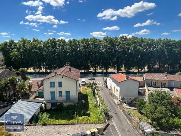 Appartement à louer 3 pièces 67.7m² Agen (47000)