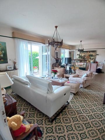 Maison Saint Pee Sur Nivelle 4 pièce(s) 130 m2