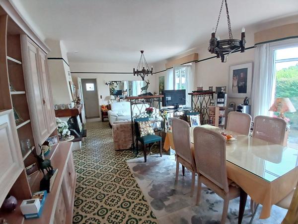 Maison Saint Pee Sur Nivelle 4 pièce(s) 130 m2