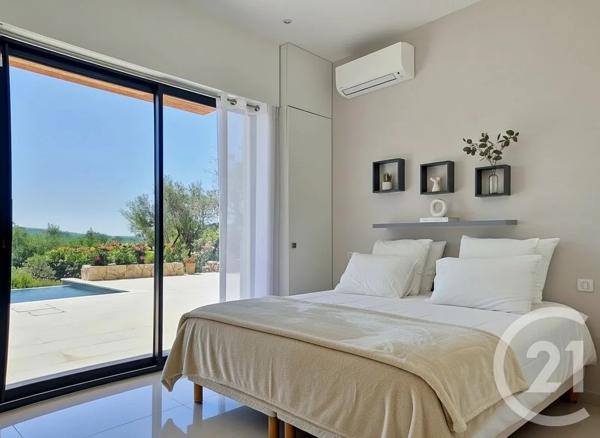 Maison à vendre  8 pièces - 314 m 2   MOUGINS  - 06