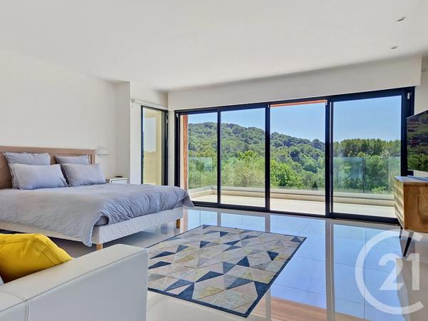 Maison à vendre  8 pièces - 314 m 2   MOUGINS  - 06