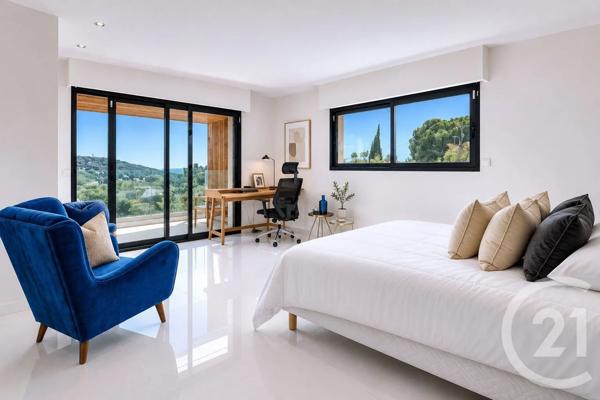 Maison à vendre  8 pièces - 314 m 2   MOUGINS  - 06