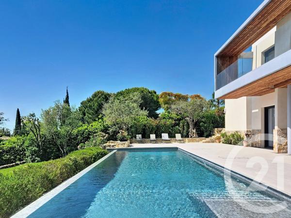 Maison à vendre  8 pièces - 314 m 2   MOUGINS  - 06