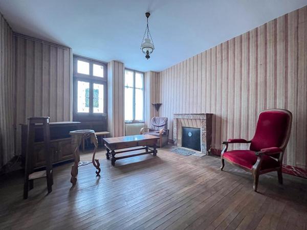 Maison Ecueille 7 pièce(s) 144.5 m2