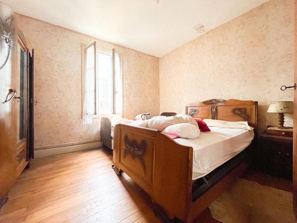 Maison Ecueille 7 pièce(s) 144.5 m2