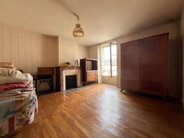 Maison Ecueille 7 pièce(s) 144.5 m2