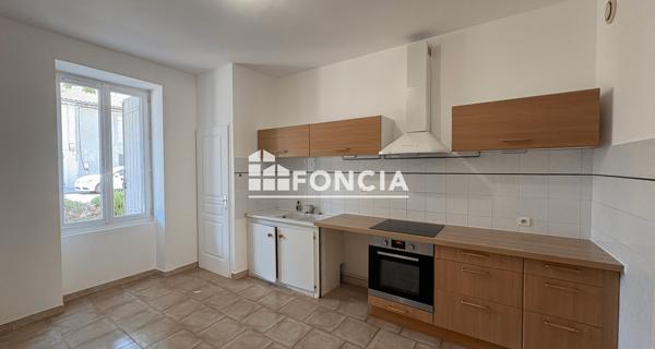 Location Maison 4 pièces 113.3 m² - Orgon 13660